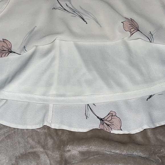 Mini Dress - White with Pink Flowers - Picture 3 of 6